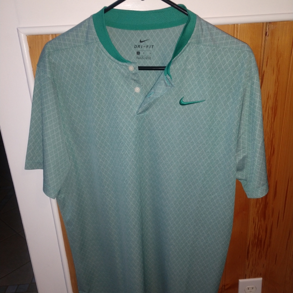 Nike Dry-fit shirt